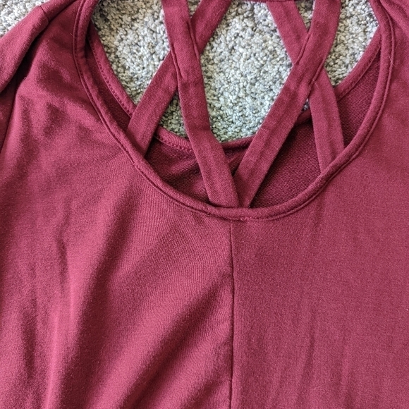 Dress - Picture 6 of 8